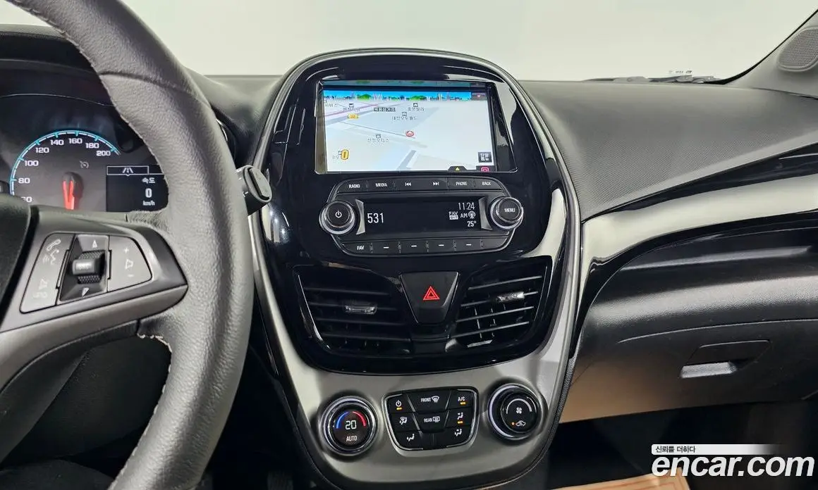 Chevrolet Spark 2022 1.0 автомат (гидро), фото 19