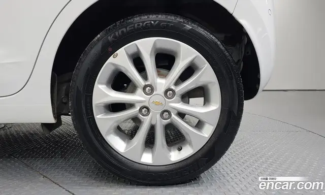 Chevrolet Spark 2022 1.0 автомат (гидро), миниатюра 7