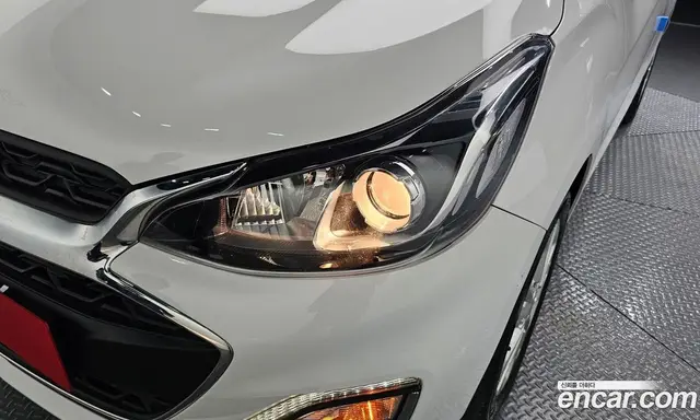 Chevrolet Spark 2022 1.0 автомат (гидро), миниатюра 8