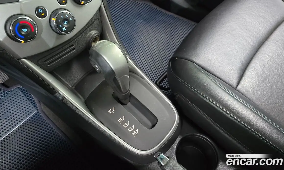 Chevrolet Trax 2013 1.4 автомат (гидро), фото 12