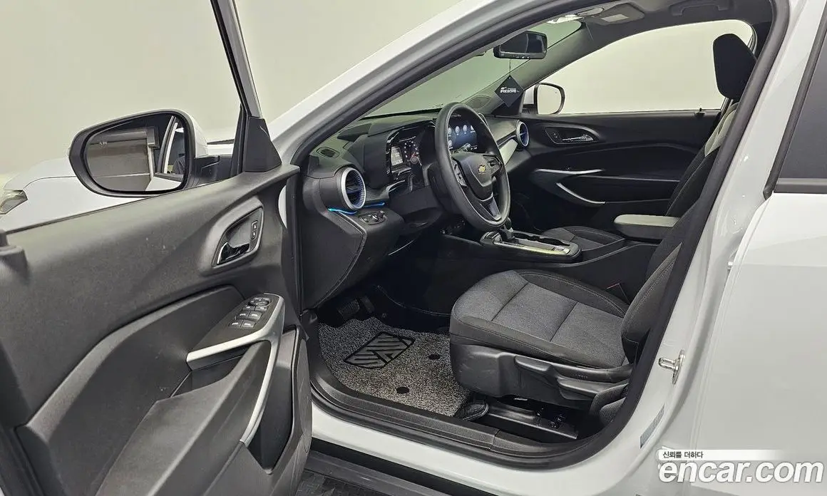 Chevrolet Trax 2024 1.2 автомат (гидро), фото 13