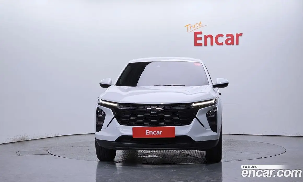 Chevrolet Trax 2024 1.2 автомат (гидро), фото 3