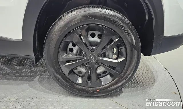 Chevrolet Trax 2024 1.2 автомат (гидро), миниатюра 7