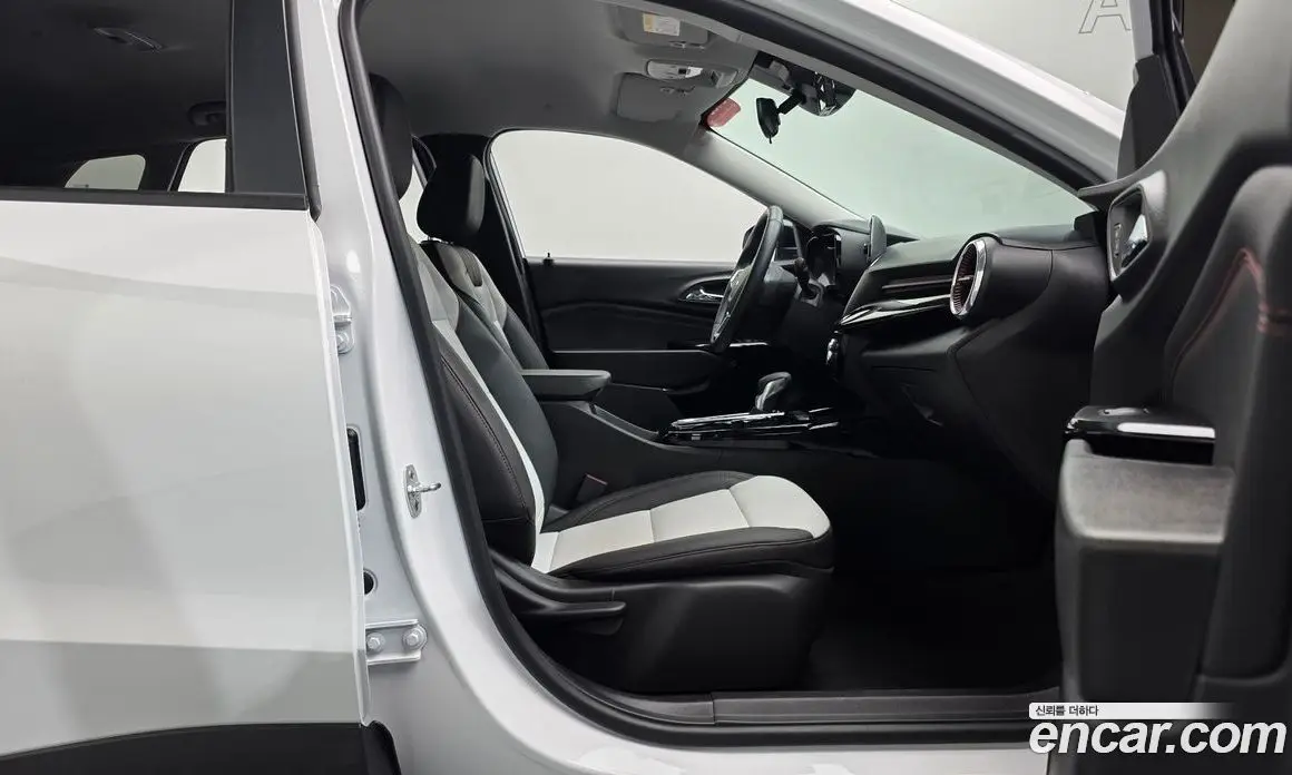 Chevrolet Trax 2024 1.2 автомат (гидро), фото 15
