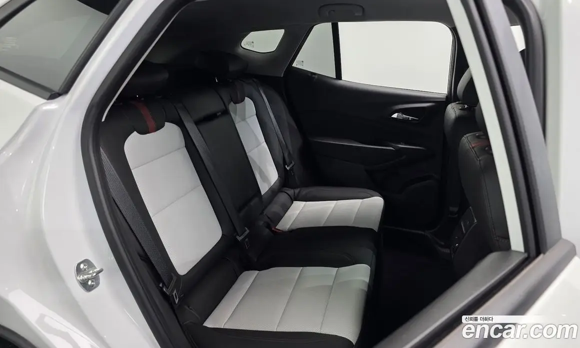 Chevrolet Trax 2024 1.2 автомат (гидро), фото 16
