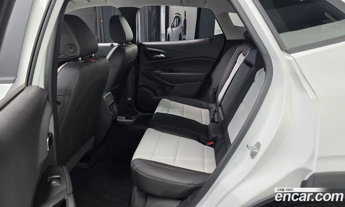 Chevrolet Trax 2024 1.2 автомат (гидро), фото 17