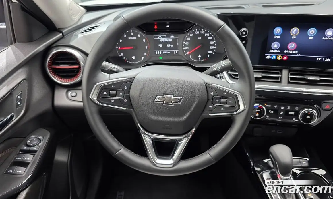 Chevrolet Trax 2024 1.2 автомат (гидро), фото 18