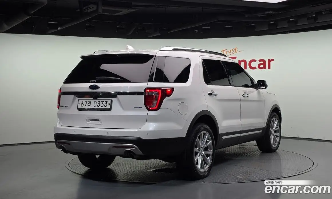 Ford Explorer 2016 2.3 автомат (гидро), фото 2 Ford Explorer 2016 2.3 автомат (гидро), фото 2