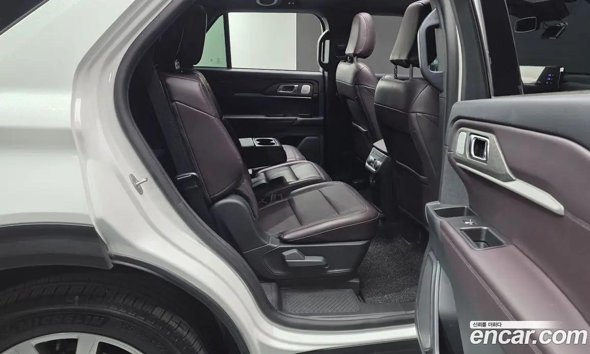 Ford Explorer 2025 2.3 автомат (гидро), фото 17 Ford Explorer 2025 2.3 автомат (гидро), фото 17
