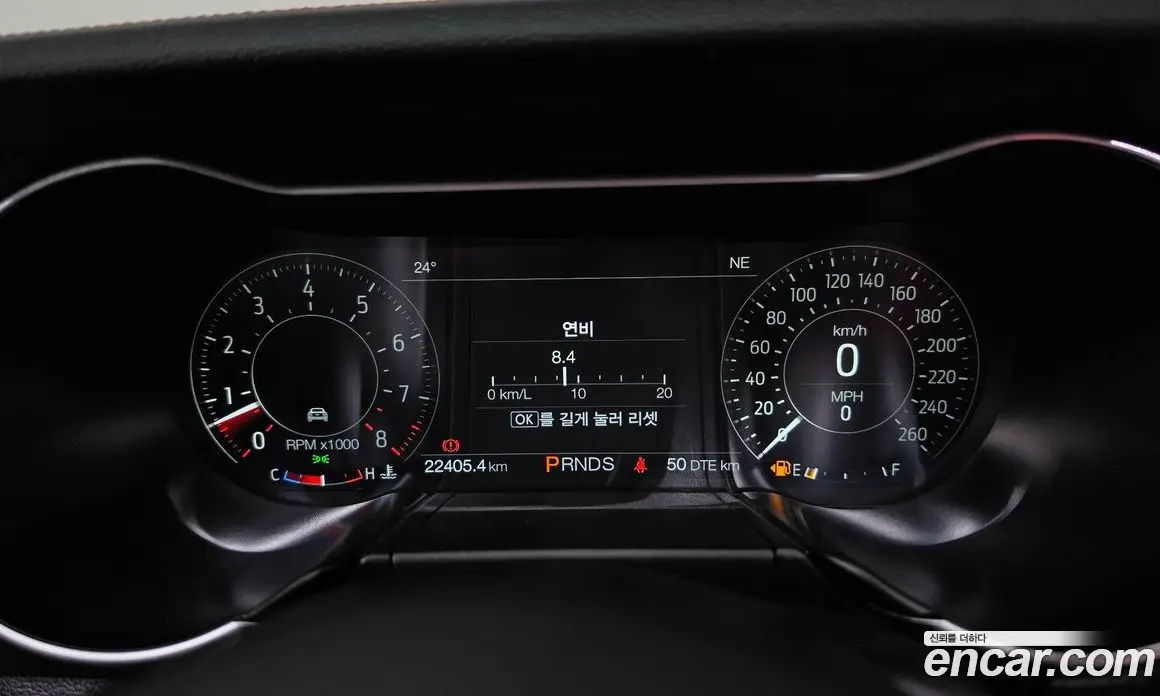 Ford Mustang 2022 5.0 автомат (гидро), фото 11