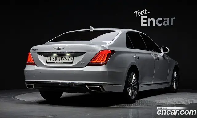 Genesis EQ900 2016 3.8 автомат (гидро), миниатюра 2