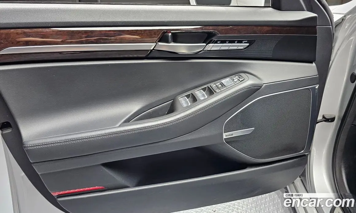 Genesis EQ900 2016 3.8 автомат (гидро), фото 14