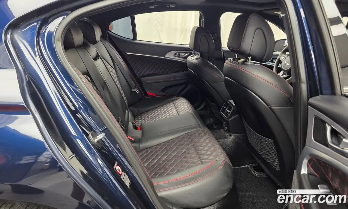 Genesis G70 2019 3.3 автомат (гидро), фото 18 Genesis G70 2019 3.3 автомат (гидро), фото 18