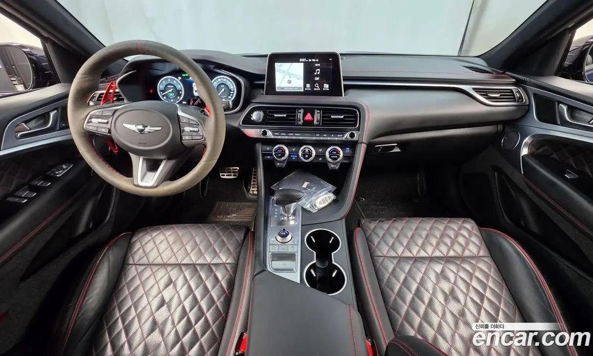 Genesis G70 2019 3.3 автомат (гидро), фото 10 Genesis G70 2019 3.3 автомат (гидро), фото 10