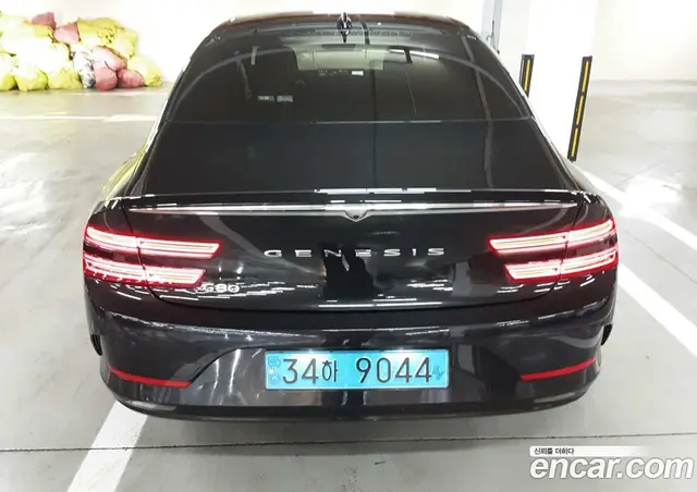 Genesis G80 2023 0.1 автомат (гидро), миниатюра 3