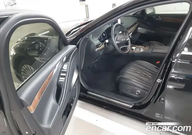 Genesis G80 2023 0.1 автомат (гидро), миниатюра 4