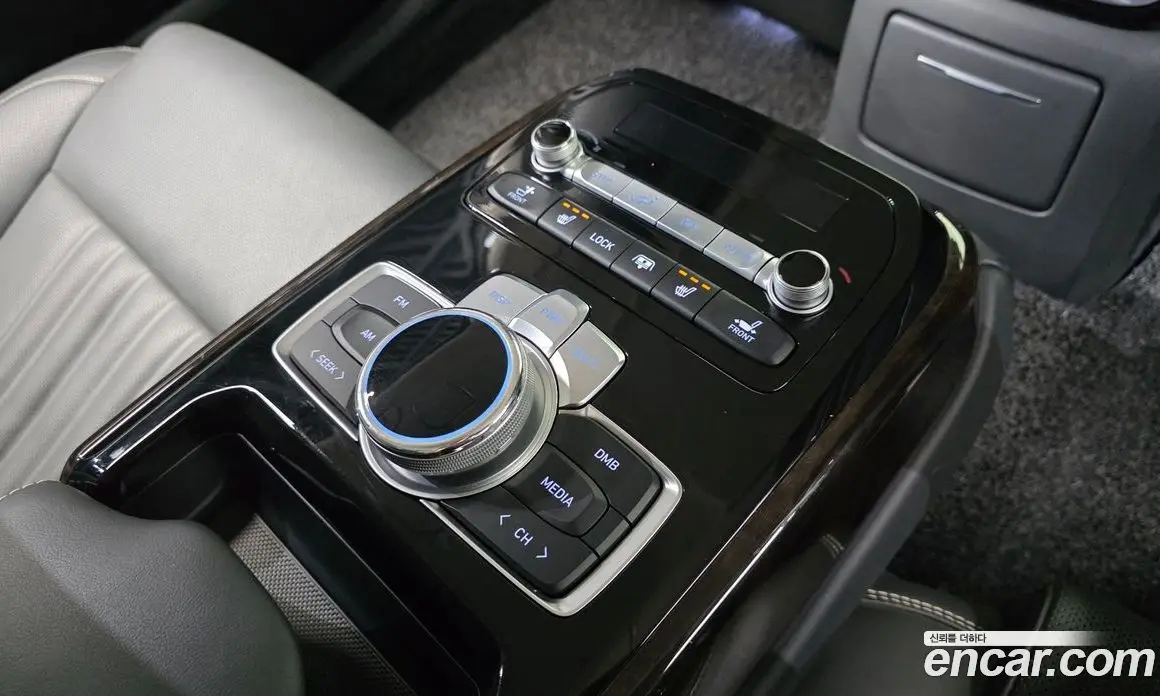 Genesis G90 2019 3.8 автомат (гидро), фото 20 Genesis G90 2019 3.8 автомат (гидро), фото 20