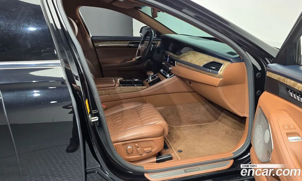 Genesis G90 2021 5.0 автомат (гидро), фото 16 Genesis G90 2021 5.0 автомат (гидро), фото 16