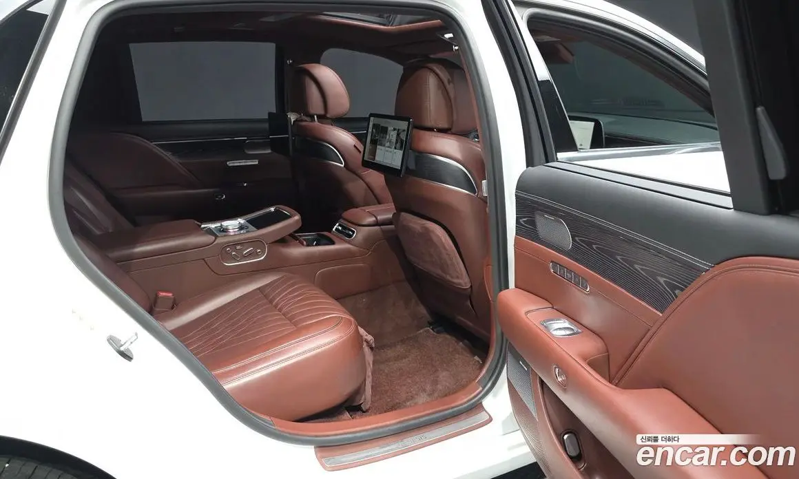 Genesis G90 2022 3.5 автомат (гидро), фото 17 Genesis G90 2022 3.5 автомат (гидро), фото 17