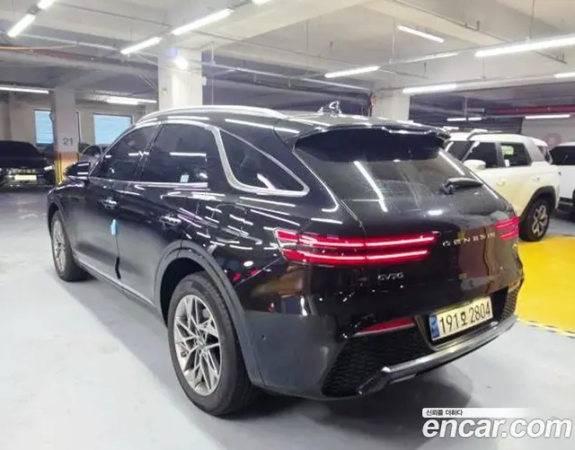 Genesis GV70 2023 2.2 автомат (гидро), миниатюра 4 Genesis GV70 2023 2.2 автомат (гидро), миниатюра 4