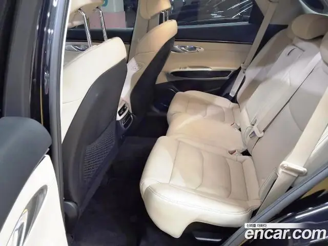 Genesis GV70 2023 2.2 автомат (гидро), миниатюра 7 Genesis GV70 2023 2.2 автомат (гидро), миниатюра 7