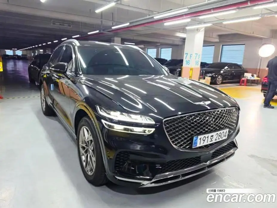 Genesis GV70 2023 2.2 автомат (гидро), фото 8 Genesis GV70 2023 2.2 автомат (гидро), фото 8