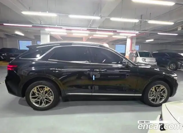 Genesis GV70 2023 2.2 автомат (гидро), миниатюра 9 Genesis GV70 2023 2.2 автомат (гидро), миниатюра 9