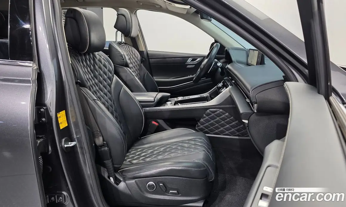 Genesis GV80 2020 3.5 автомат (гидро), фото 17 Genesis GV80 2020 3.5 автомат (гидро), фото 17