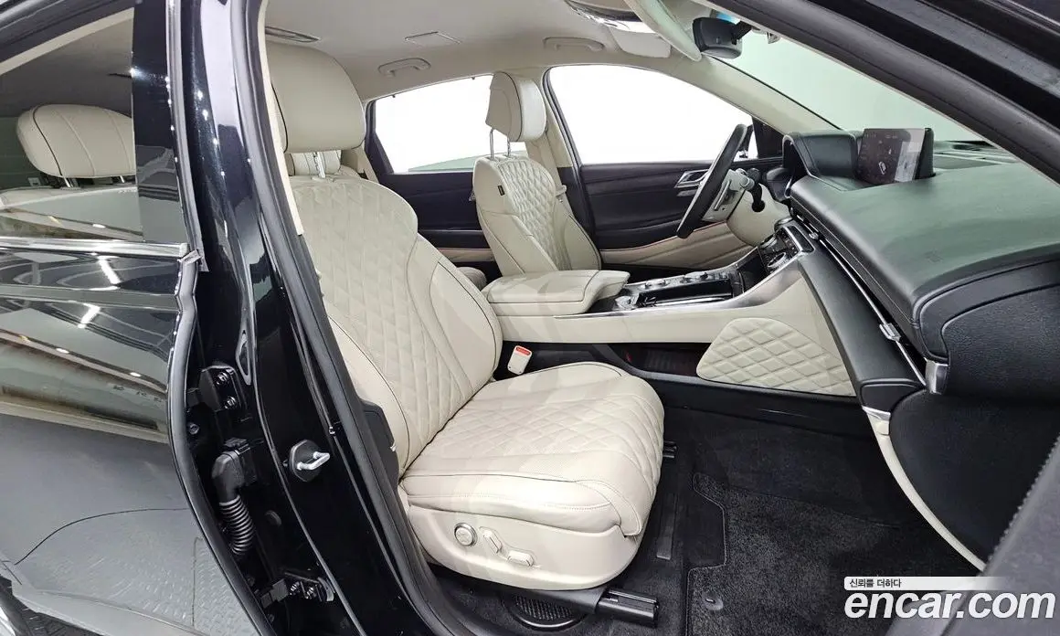 Genesis GV80 2022 2.5 автомат (гидро), фото 16 Genesis GV80 2022 2.5 автомат (гидро), фото 16