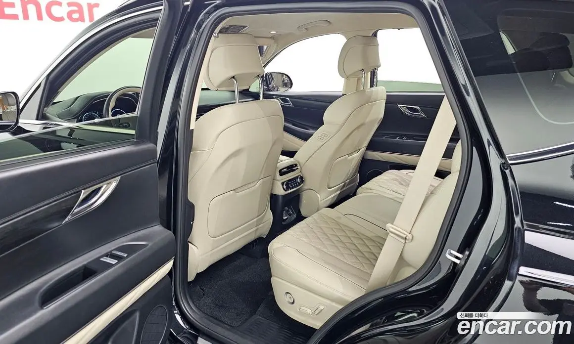Genesis GV80 2022 2.5 автомат (гидро), фото 17 Genesis GV80 2022 2.5 автомат (гидро), фото 17