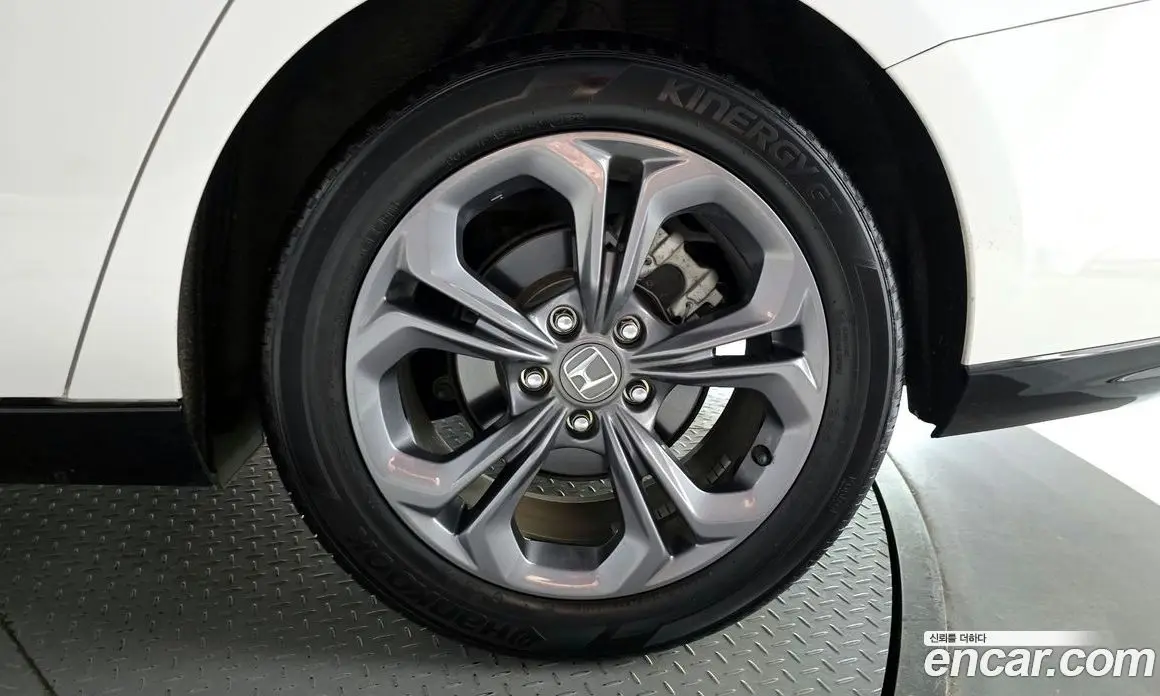 Honda Accord 2024 1.5 автомат (гидро), фото 7 Honda Accord 2024 1.5 автомат (гидро), фото 7