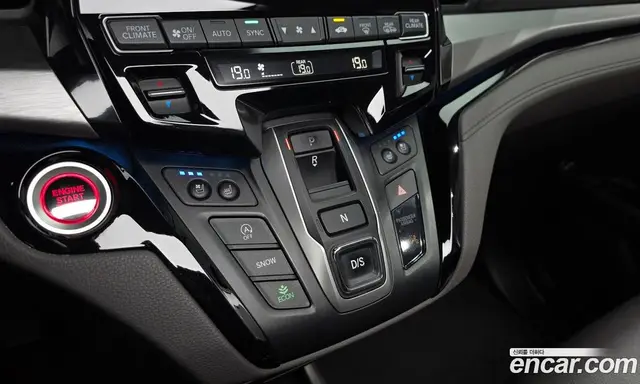 Honda Odyssey 2018 3.5 автомат (гидро), миниатюра 11 Honda Odyssey 2018 3.5 автомат (гидро), миниатюра 11