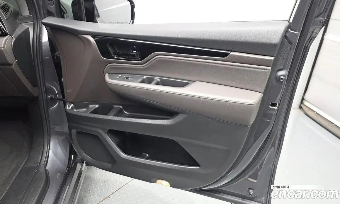 Honda Odyssey 2018 3.5 автомат (гидро), фото 14 Honda Odyssey 2018 3.5 автомат (гидро), фото 14