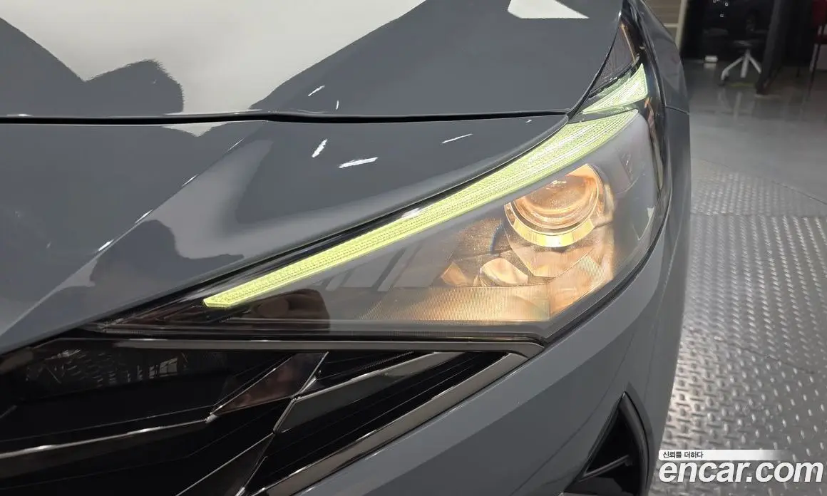 Hyundai Avante 2021 1.6 автомат (гидро), фото 8