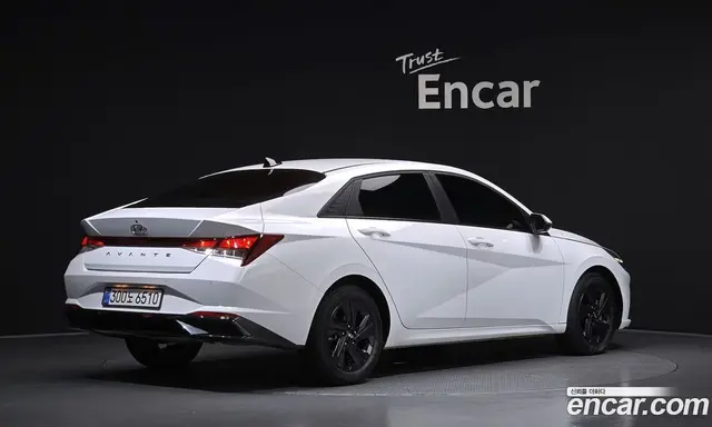 Hyundai Avante 2022 1.6 автомат (гидро), миниатюра 2
