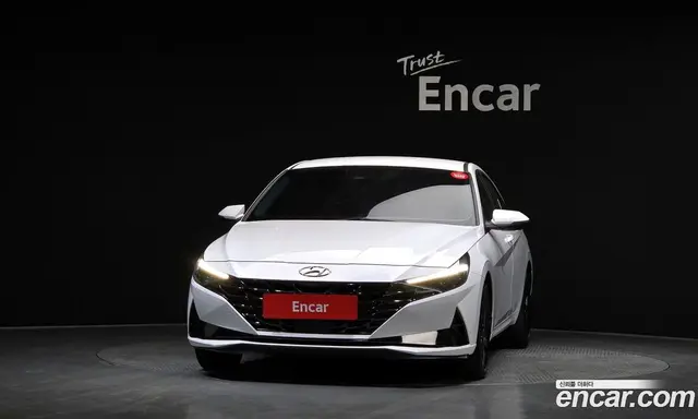 Hyundai Avante 2023 1.6 автомат (гидро), миниатюра 3 Hyundai Avante 2023 1.6 автомат (гидро), миниатюра 3