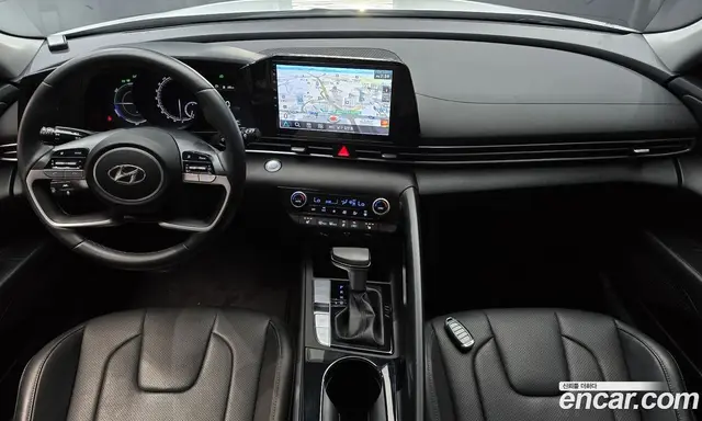 Hyundai Avante 2023 1.6 автомат (гидро), миниатюра 10 Hyundai Avante 2023 1.6 автомат (гидро), миниатюра 10