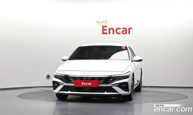 Hyundai Avante 2024 1.6 автомат (гидро), миниатюра 3