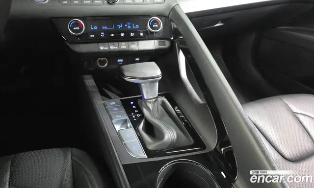 Hyundai Avante 2025 1.6 автомат (гидро), миниатюра 12