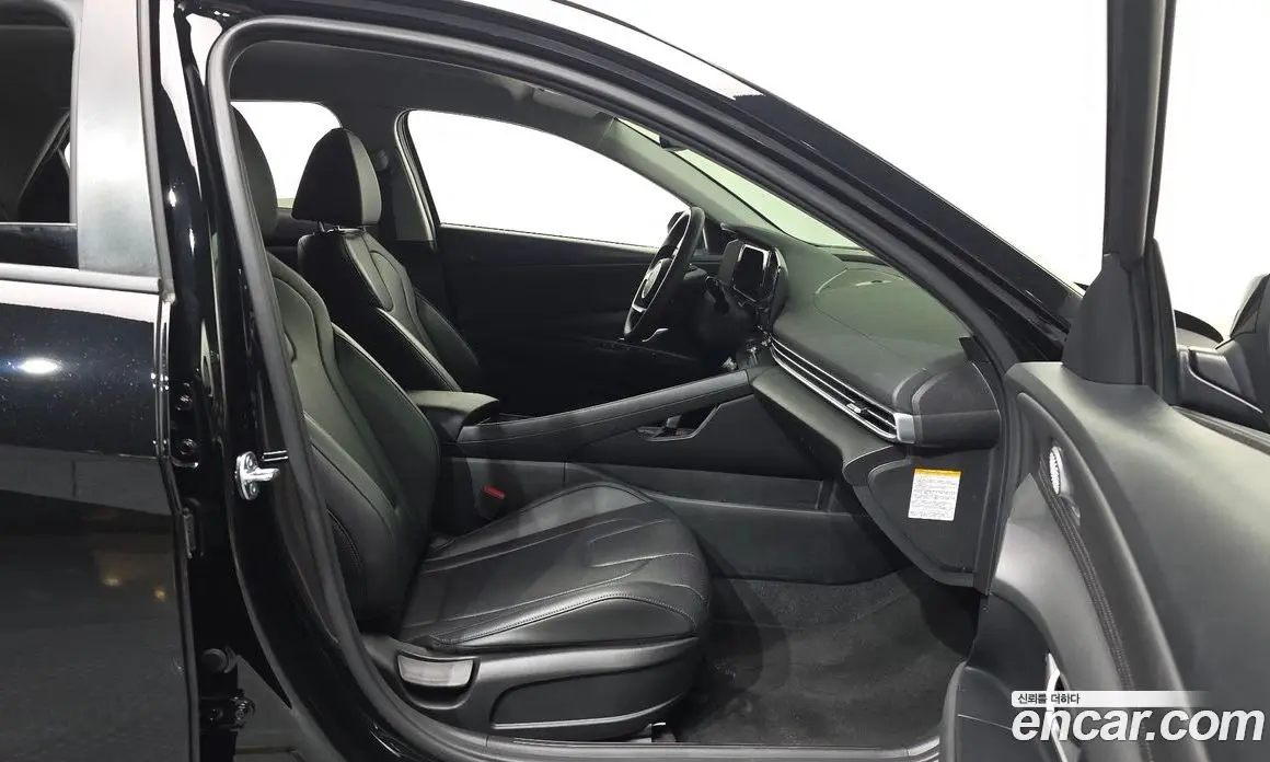 Hyundai Avante 2025 1.6 автомат (гидро), фото 17 Hyundai Avante 2025 1.6 автомат (гидро), фото 17