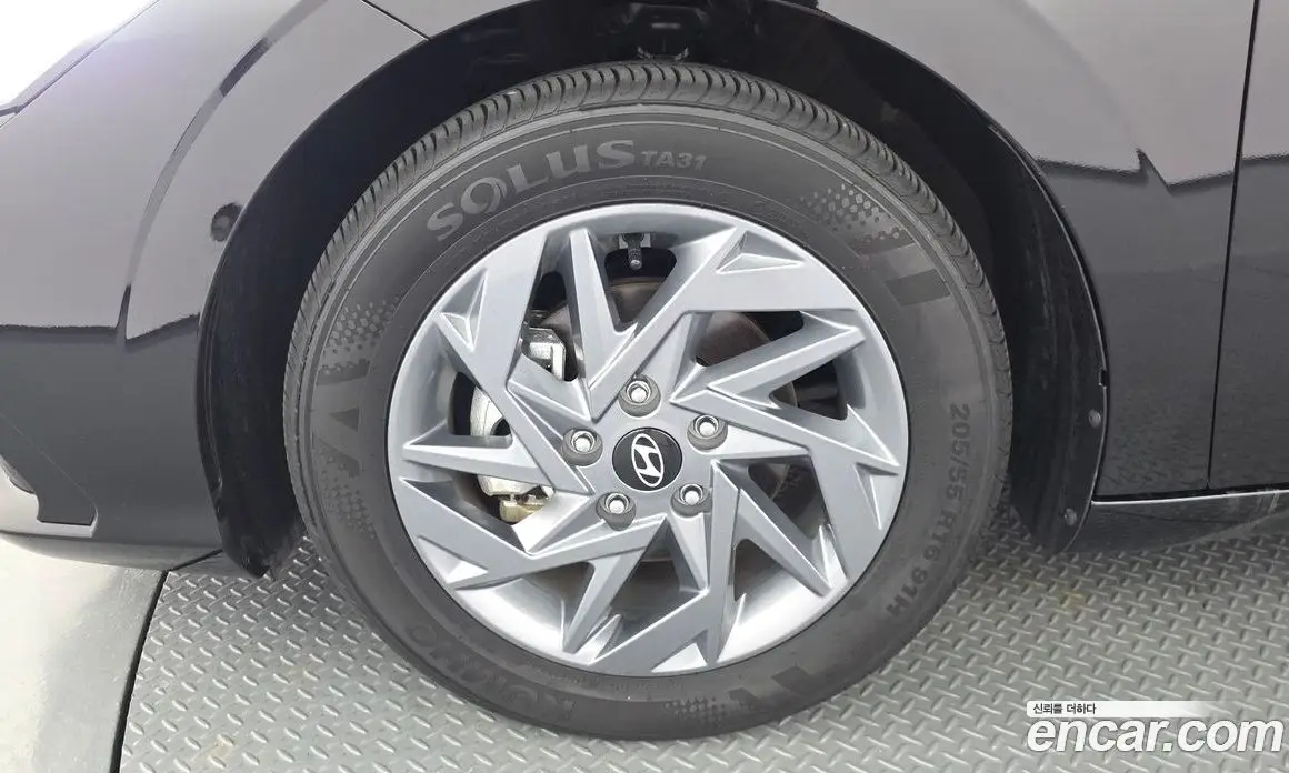 Hyundai Avante 2025 1.6 автомат (гидро), фото 5 Hyundai Avante 2025 1.6 автомат (гидро), фото 5