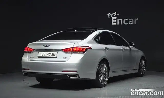 Hyundai Genesis 2015 3.3 автомат (гидро), миниатюра 2