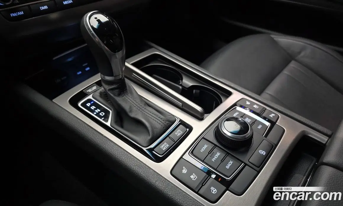 Hyundai Genesis 2015 3.3 автомат (гидро), фото 12