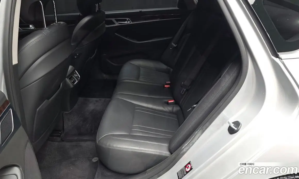 Hyundai Genesis 2015 3.3 автомат (гидро), фото 18