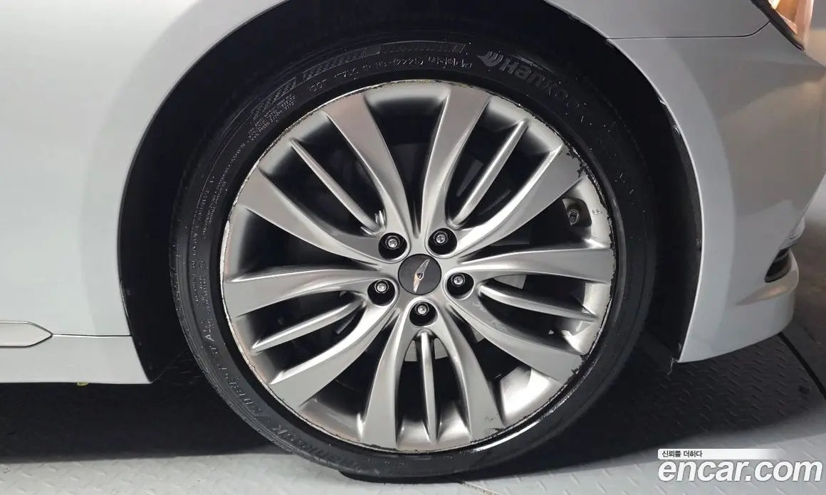 Hyundai Genesis 2015 3.3 автомат (гидро), фото 7