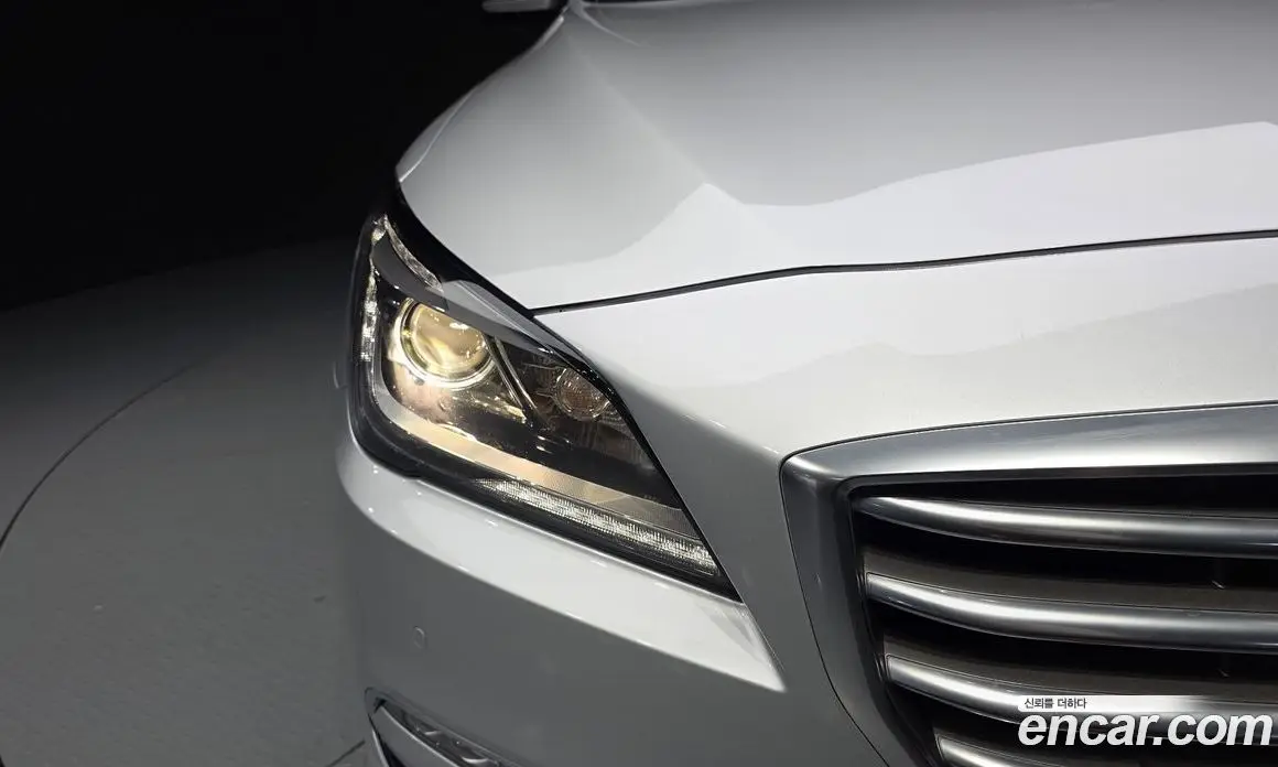 Hyundai Genesis 2015 3.3 автомат (гидро), фото 8