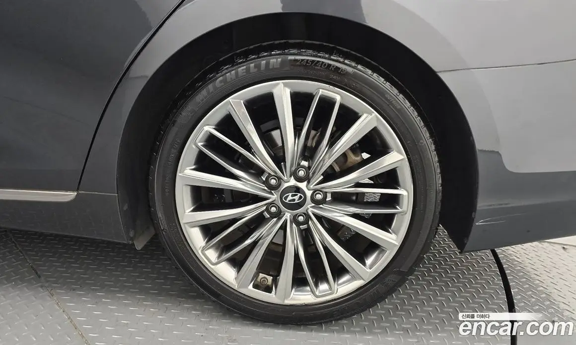 Hyundai Grandeur 2018 3.0 автомат (гидро), фото 6 Hyundai Grandeur 2018 3.0 автомат (гидро), фото 6
