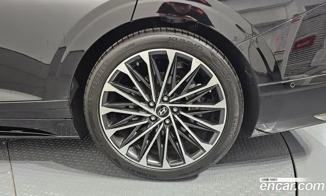 Hyundai Grandeur 2023 3.5 автомат (гидро), миниатюра 7 Hyundai Grandeur 2023 3.5 автомат (гидро), миниатюра 7
