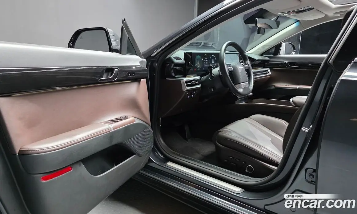 Hyundai Grandeur 2023 2.5 автомат (гидро), фото 10 Hyundai Grandeur 2023 2.5 автомат (гидро), фото 10