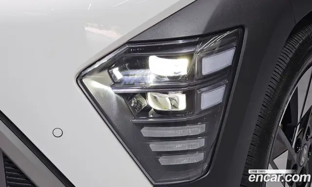 Hyundai Kona 2023 1.6 автомат (гидро), миниатюра 8 Hyundai Kona 2023 1.6 автомат (гидро), миниатюра 8
